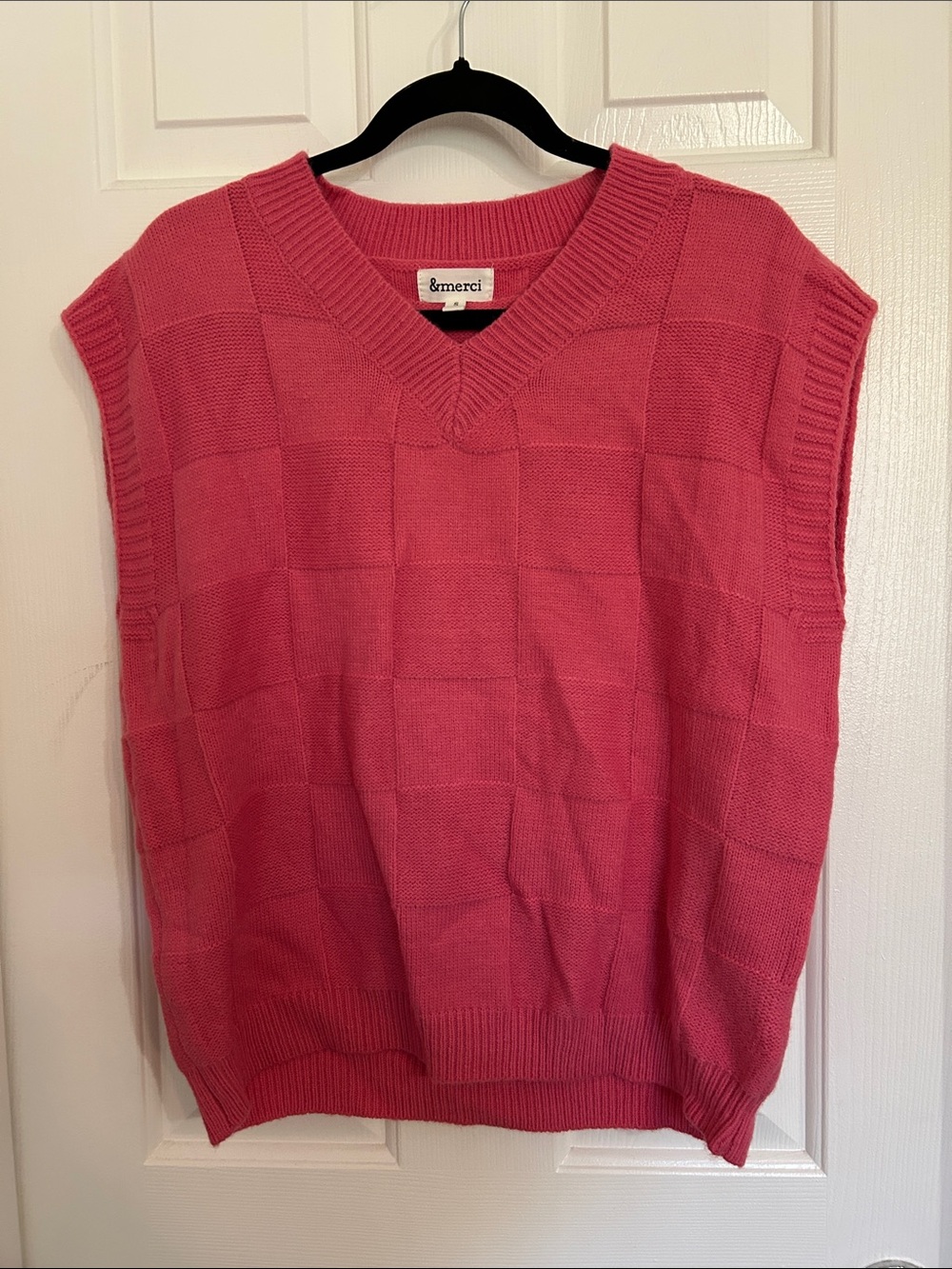 &merci Pink V-Neck Knit Sweater Vest